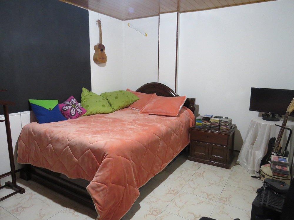 5 Habitaciones Habitaciones, ,4 BathroomsBathrooms,Apartamento,En Venta,1103