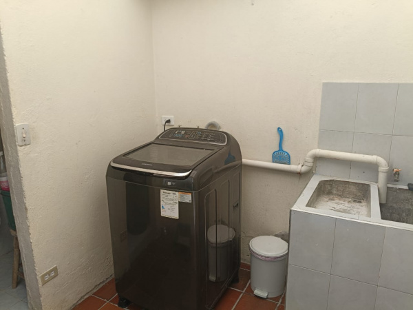 3 Habitaciones Habitaciones, ,2 BathroomsBathrooms,Casa,En Arriendo,1169