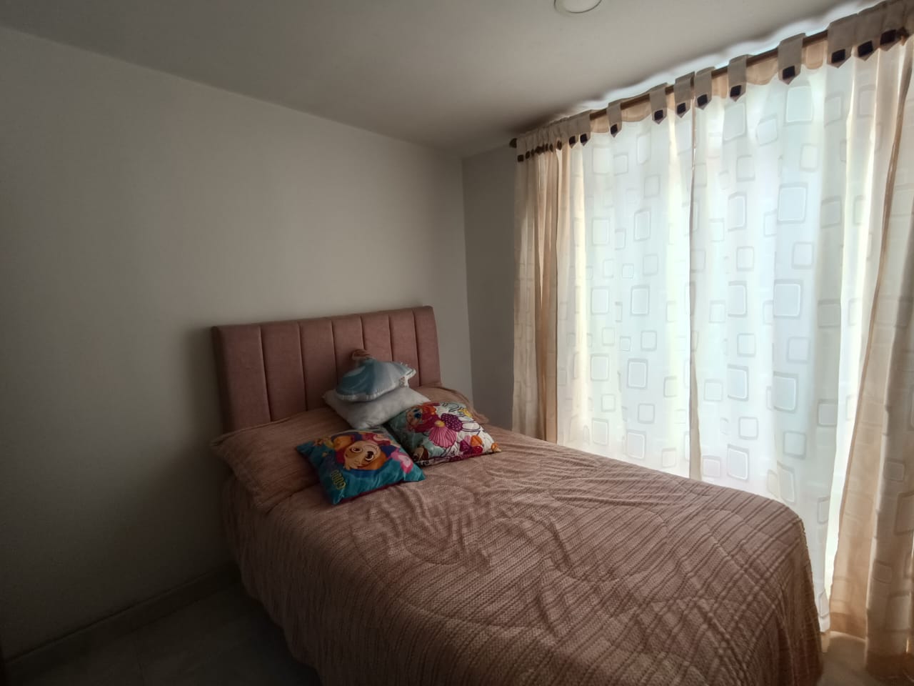 3 Habitaciones Habitaciones, ,3 BathroomsBathrooms,Casa,En Venta,1196