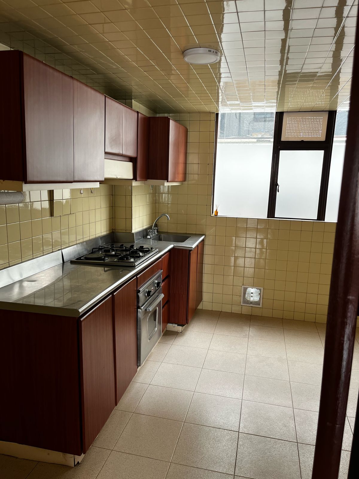 3 Habitaciones Habitaciones, ,2 BathroomsBathrooms,Apartamento,En Arriendo,1202