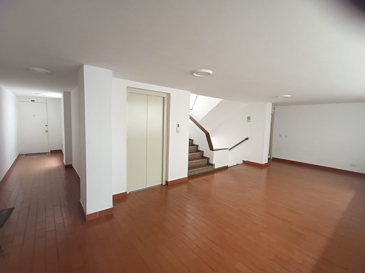 3 Habitaciones Habitaciones, ,2 BathroomsBathrooms,Apartamento,En Arriendo,1208